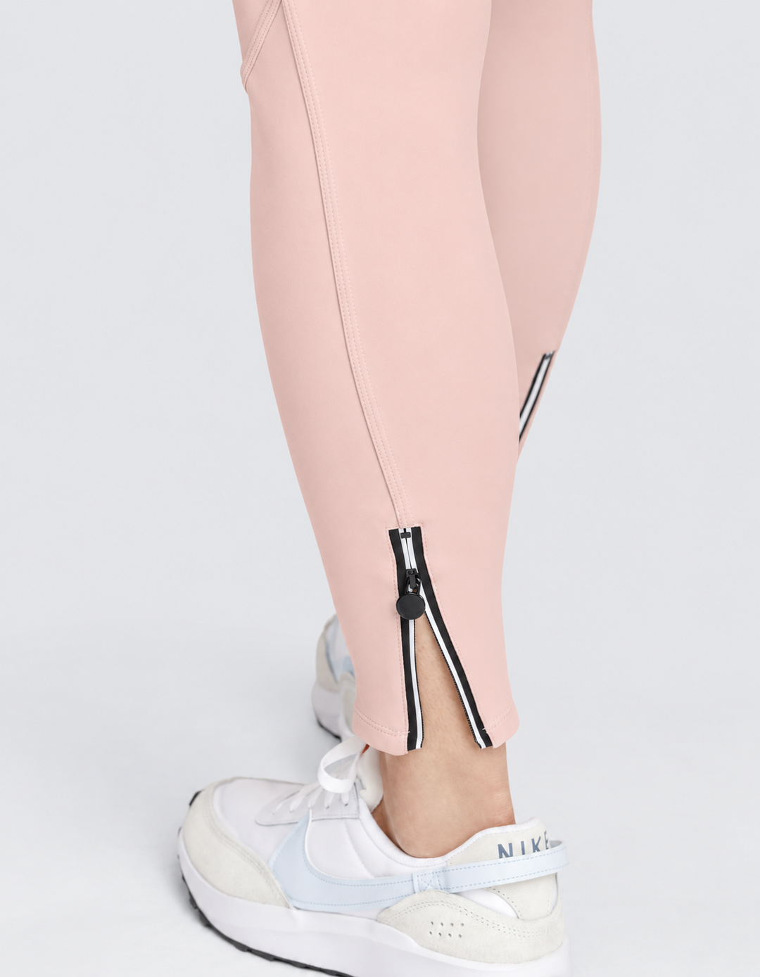 ELEANOR MID-RISE JOGGER - DOGWOOD