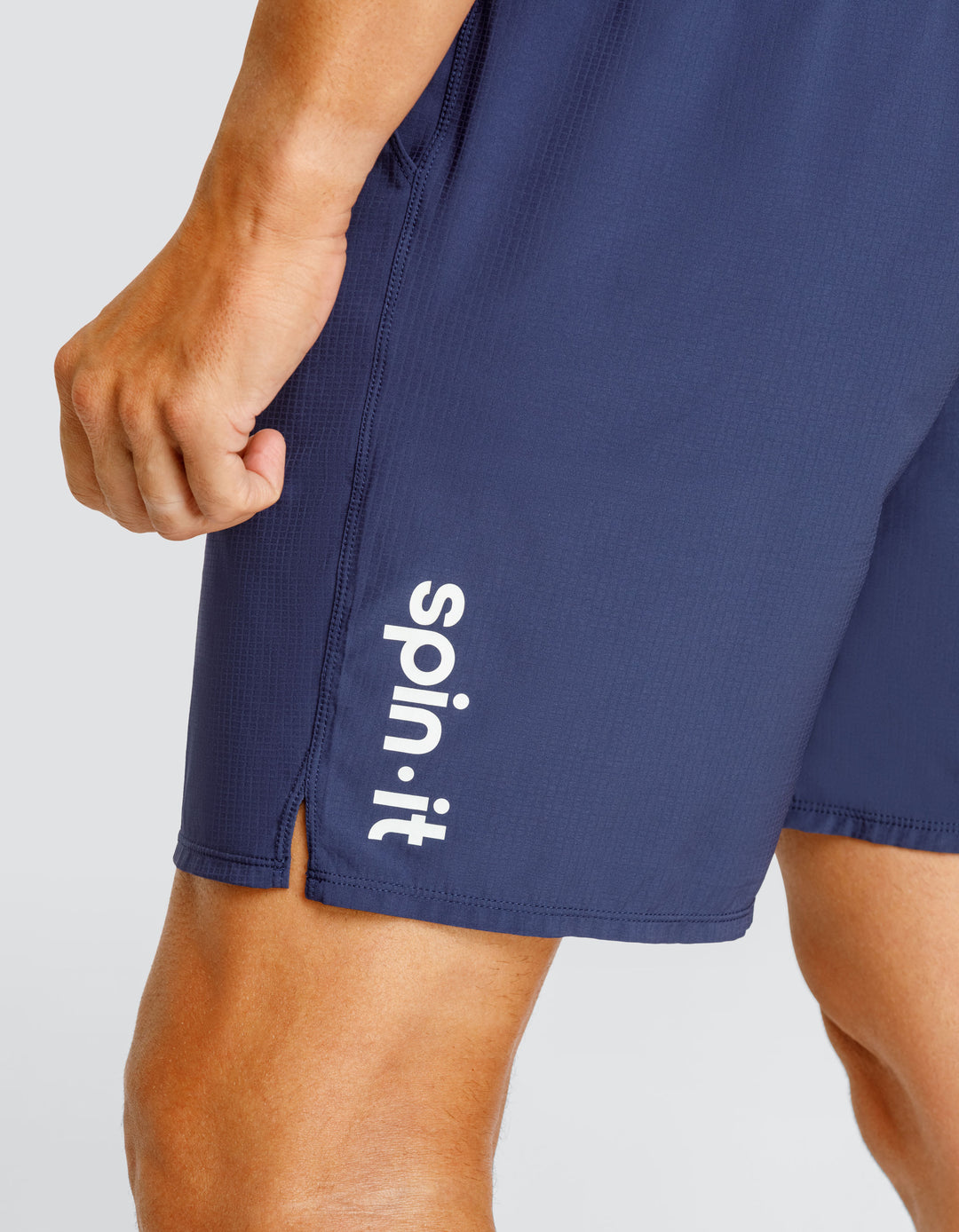 AARON 7" INSEAM SHORT - NAVY BLUE