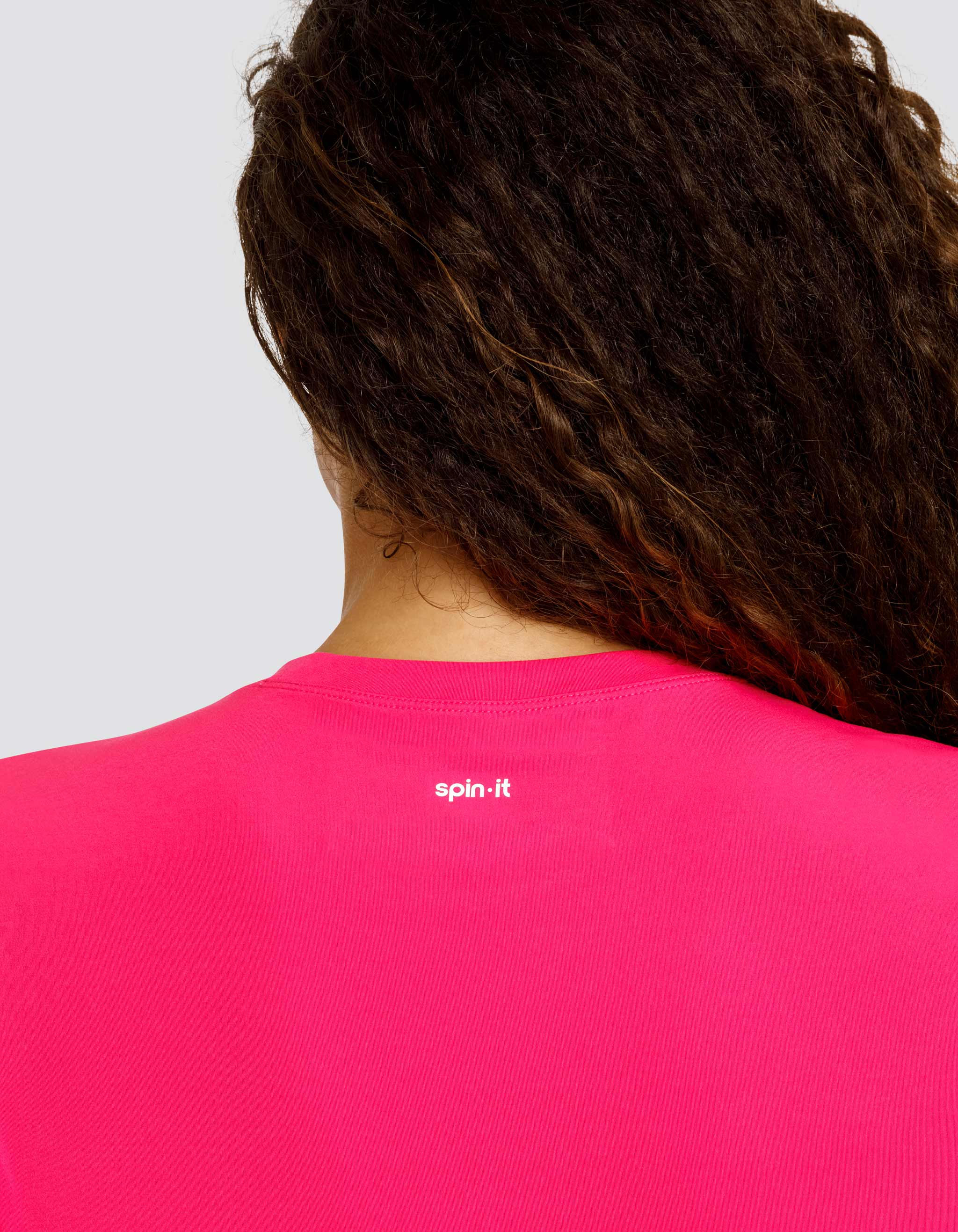 ◆25SS ITZAVIBE STRAWBERRY LOGO LONG SLIM SLEEVE◆ Long Sleeve T-Shirt - Strawberry Patch – Love The Fair